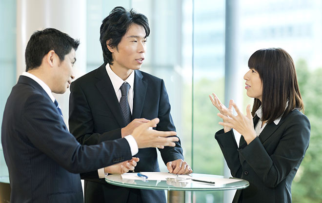 事業の成長段階に応じて、複数国でシンプルに利用可能な給与計算ソリューション