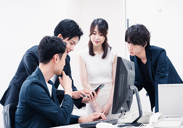 ADP の勤怠管理ソリューションの主な機能